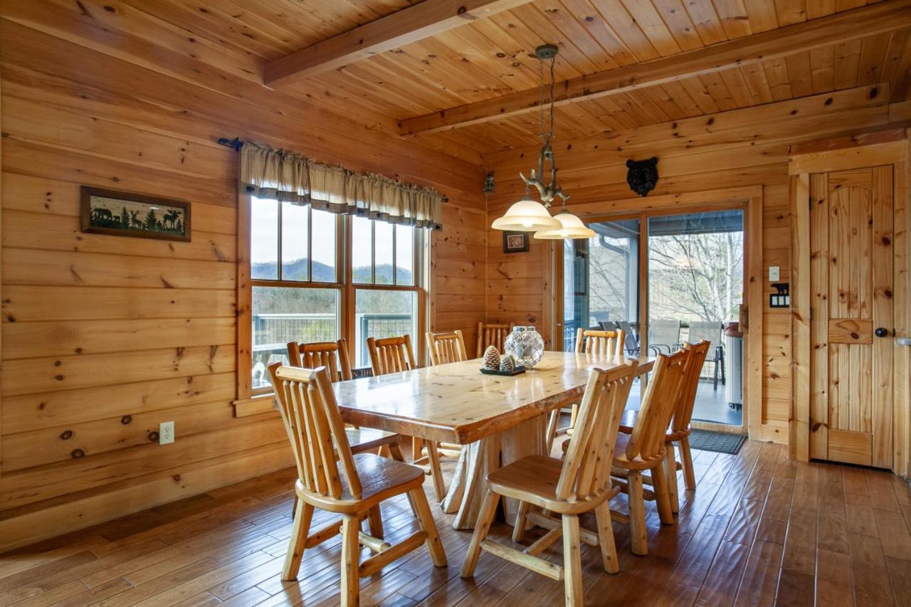 Black Bear Reserve - Mtn View, Hot Tub, Game Room Sevierville Εξωτερικό φωτογραφία