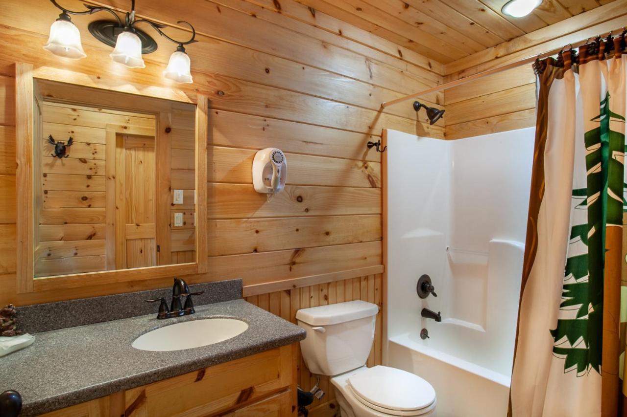 Black Bear Reserve - Mtn View, Hot Tub, Game Room Sevierville Εξωτερικό φωτογραφία