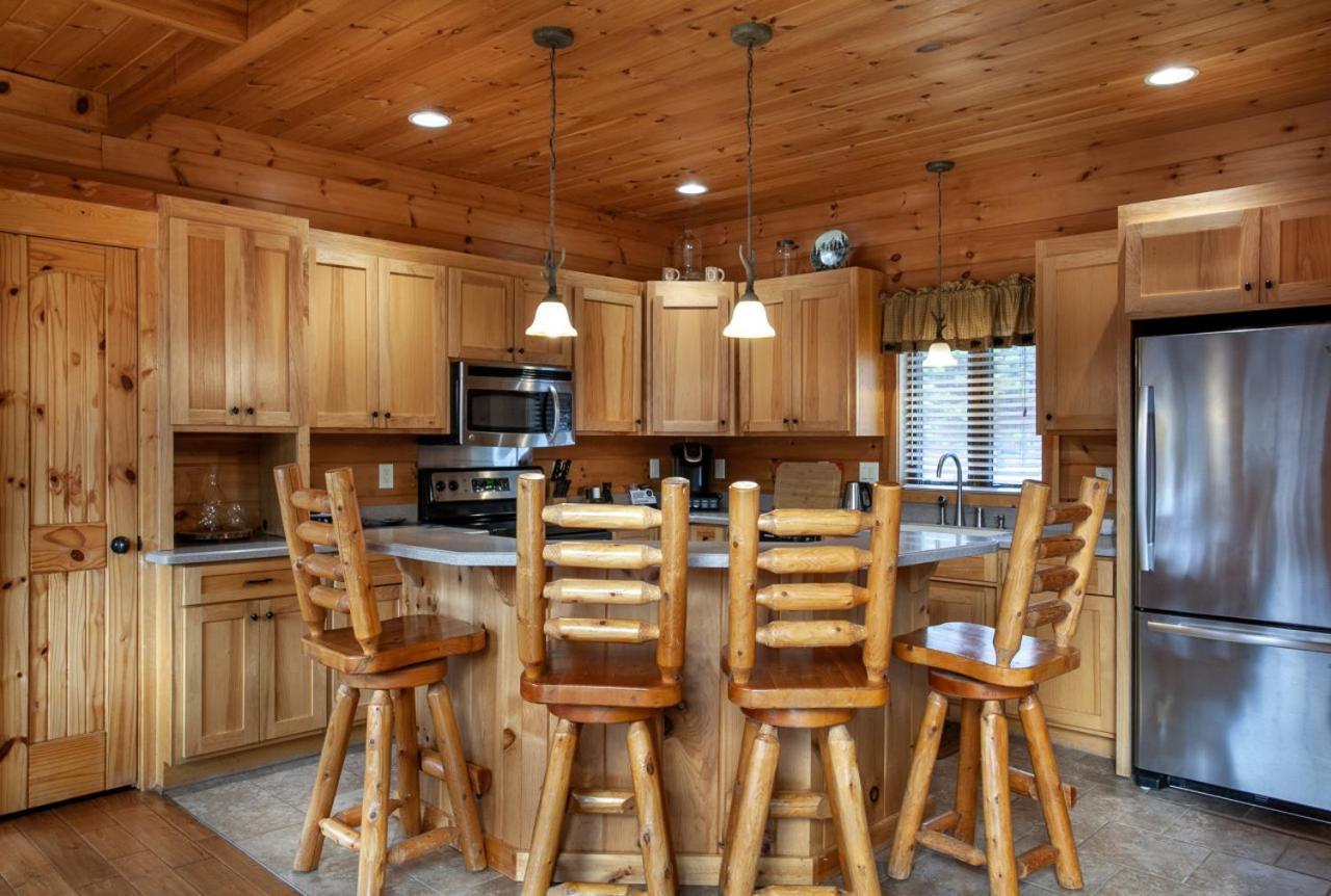 Black Bear Reserve - Mtn View, Hot Tub, Game Room Sevierville Εξωτερικό φωτογραφία