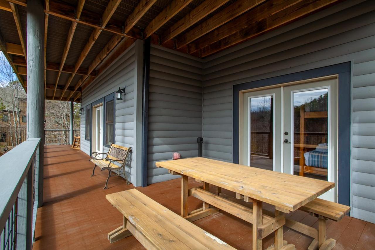Black Bear Reserve - Mtn View, Hot Tub, Game Room Sevierville Εξωτερικό φωτογραφία